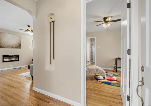 Photo 3 of Single Family Residence at 2165 Gray Ave, Saint Louis, MO 63117 | MLS# MIS24070923 | | Sold on 2024-12-20