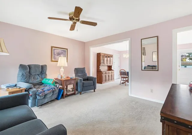 Photo 3 of Single Family Residence at 2645 Baltusrol Dr, Saint Louis, MO 63129 | MLS# MIS24071122 | | Sold on 2025-01-03