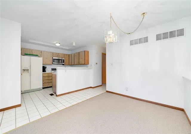 Photo 4 of Single Family Residence at 3136 Meadow Trail Dr #46, Saint Peters, MO 63376 | MLS# MIS24071236 |  | Sold on 2025-01-03