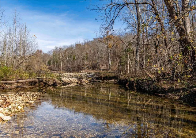Photo 5 of Farm at 0 Massas Creek Rd, Jonesburg, MO 63351 | MLS# MIS24071378 | | Sold on 2025-01-23