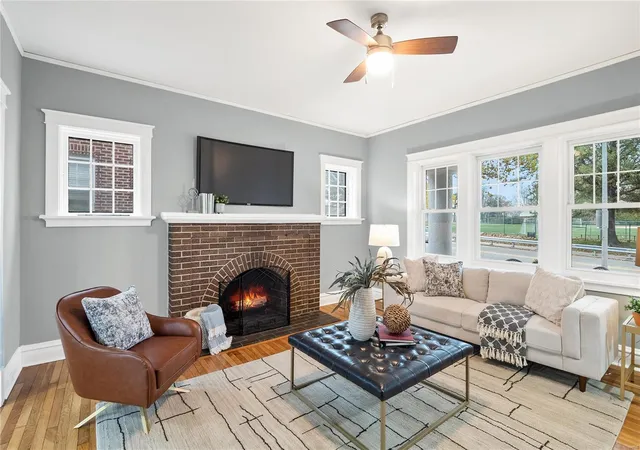 Photo 3 of Single Family Residence at 1355 Bellevue Ave, Saint Louis, MO 63117 | MLS# MIS24071958 | | Sold on 2024-12-23