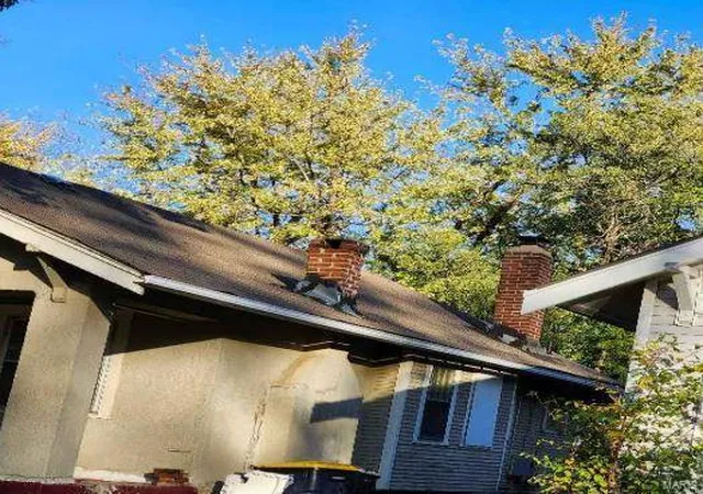 Photo 2 of Single Family Residence at 5605 Virginia Ave, Kansas City, MO 64110 | MLS# MIS24072291 | | Sold on 2025-06-20