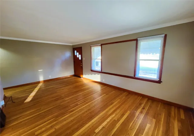 Photo 4 of Single Family Residence at 10421 Ashbrook Dr, Saint Louis, MO 63137 | MLS# MIS24072380 | | Sold on 2025-04-29