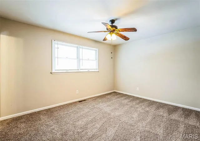 Photo 4 of Single Family Residence at 2327 Fair Acres Rd, Saint Louis, MO 63136 | MLS# MIS24072735 |  | Sold on 2025-07-29