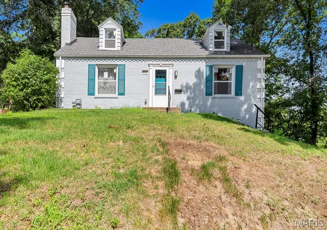 Single family home for sale at 4327 Nelson Dr, Saint Louis, MO 63121 | MLS# MIS24072791 | Listing updated on 2025-08-27