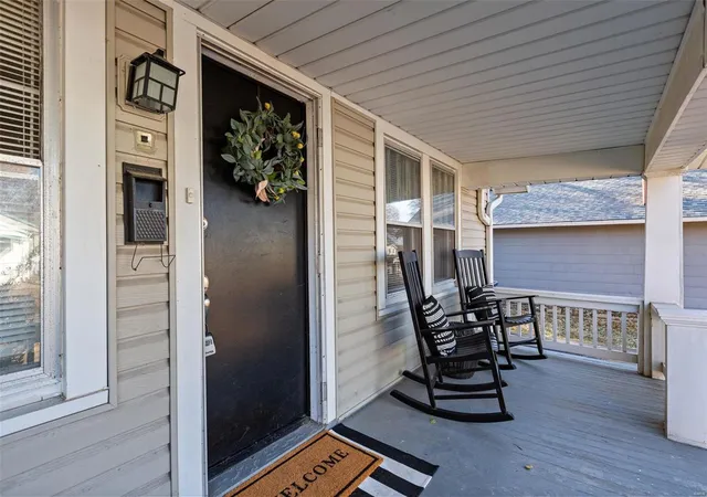 Photo 2 of Single Family Residence at 7716 Jerome Ave, Saint Louis, MO 63143 | MLS# MIS24072823 | | Sold on 2025-04-30