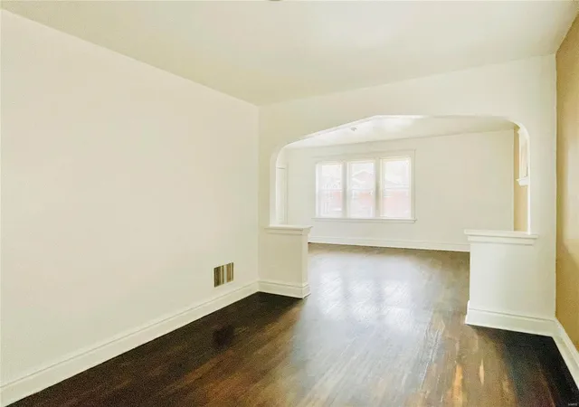 Photo 3 of Multi Family at 4820 Farlin Ave, Saint Louis, MO 63115 | MLS# MIS24072979 | | Sold on 2025-04-02