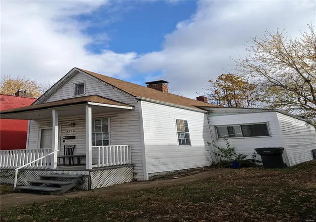 Photo 2 of Single Family Residence at 4738 Minnesota Ave, Saint Louis, MO 63111 | MLS# MIS24072986 | | Sold on 2025-03-07