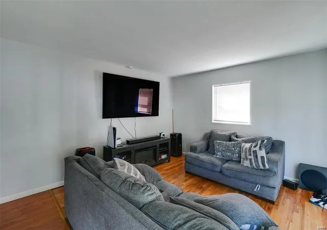 Photo 1 of Single Family Residence at 10520 Lord Dr, Saint Louis, MO 63136 | MLS# MIS24073045 |  | Sold on 2024-12-23