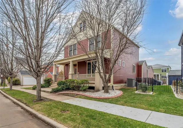 Photo 2 of Single Family Residence at 3675 Hempstead St, Saint Charles, MO 63301 | MLS# MIS24073129 | | Sold on 2025-02-25