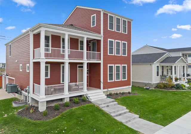 Photo 1 of Single Family Residence at 3421 Simeon Bunker St, Saint Charles, MO 63301 | MLS# MIS24073347 |  | Sold on 2025-03-21