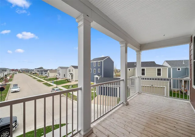 Photo 3 of Single Family Residence at 3421 Simeon Bunker St, Saint Charles, MO 63301 | MLS# MIS24073347 |  | Sold on 2025-03-21