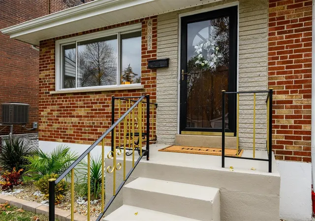 Photo 4 of Single Family Residence at 6025 Minnesota Ave, Saint Louis, MO 63111 | MLS# MIS24073548 | | Sold on 2025-02-04