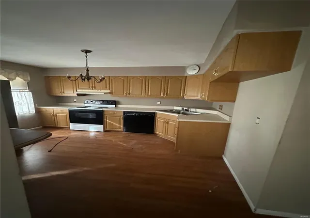 Photo 2 of Multi Family at 5184 Green Trace Ln, Saint Louis, MO 63128 | MLS# MIS24073596 | | Sold on 2024-12-27