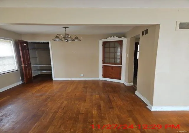 Photo 4 of Single Family Residence at 10108 Jepson Dr, Saint Louis, MO 63137 | MLS# MIS24073689 | | Sold on 2025-04-03