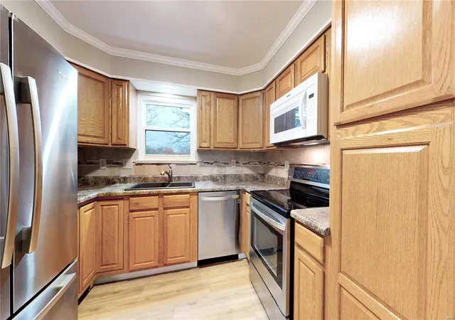 Photo 2 of Single Family Residence at 321 Rebecca Dr, Saint Charles, MO 63301 | MLS# MIS24073742 |  | Sold on 2024-12-19
