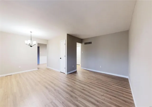 Photo 4 of Single Family Residence at 321 Rebecca Dr, Saint Charles, MO 63301 | MLS# MIS24073742 |  | Sold on 2024-12-19