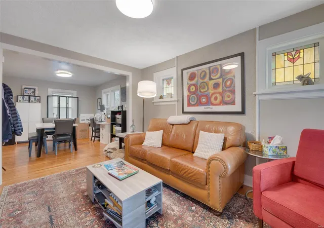 Photo 3 of Single Family Residence at 5122 Lenox Ave, Saint Louis, MO 63119 | MLS# MIS24073764 | | Sold on 2025-01-13