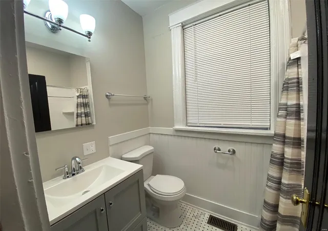 Photo 4 of Multi Family at 1344 Mccausland Ave, Saint Louis, MO 63117 | MLS# MIS24073929 | | Sold on 2025-04-17