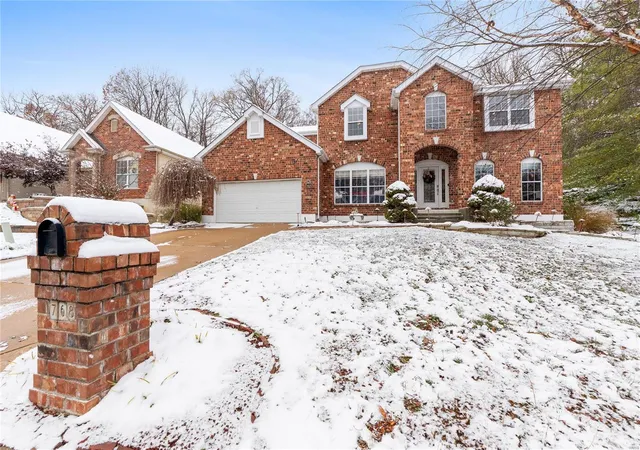 Photo 3 of Single Family Residence at 768 Wood Valley Trl, Saint Charles, MO 63304 | MLS# MIS24074048 | | Sold on 2025-01-23