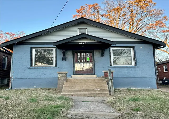 Single Family Residence at 6219 Dardanella Ave, Saint Louis, MO 63121 | MLS# MIS24074096 | | Sold on 2025-05-28