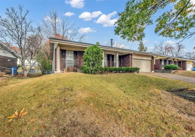 Photo 3 of Single Family Residence at 1849 Atmore Dr, Saint Louis, MO 63136 | MLS# MIS24074307 | | Sold on 2025-09-05