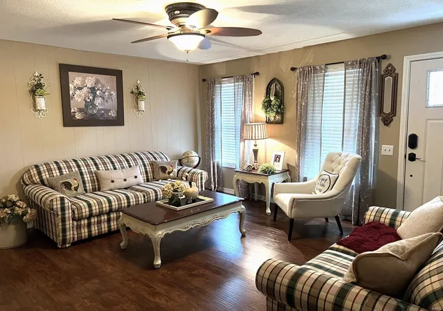 Photo 4 of Single Family Residence at 11275 Cherrie St, Dexter, MO 63841 | MLS# MIS24074531 |  | Sold on 2025-05-08