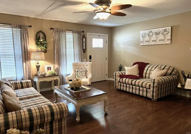 Photo 5 of Single Family Residence at 11275 Cherrie St, Dexter, MO 63841 | MLS# MIS24074531 |  | Sold on 2025-05-08