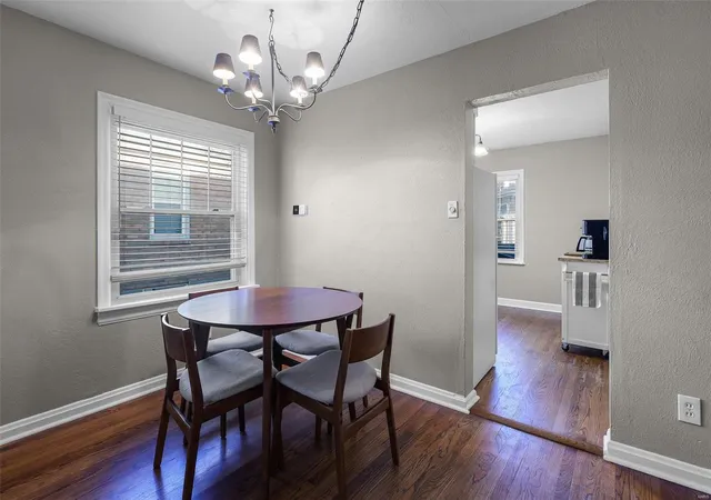 Photo 4 of Single Family Residence at 7672 Lindbergh Dr, Saint Louis, MO 63117 | MLS# MIS24074833 |  | Sold on 2025-01-14