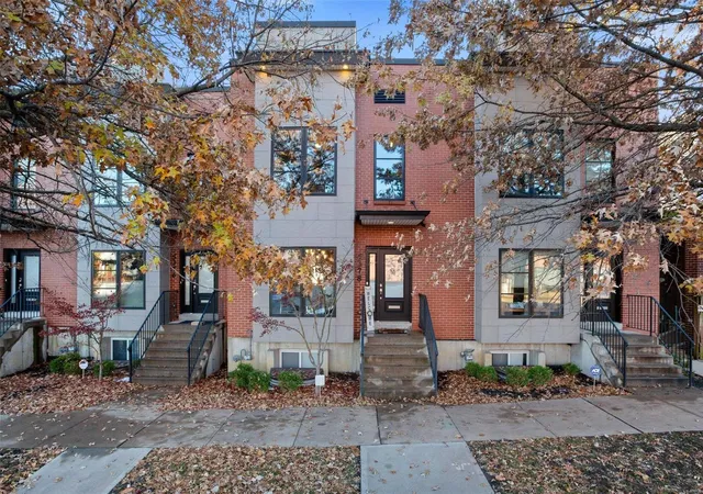 Townhouse at 5378 Magnolia Ave, Saint Louis, MO 63139 | MLS# MIS24075116 |  | Sold on 2025-01-16