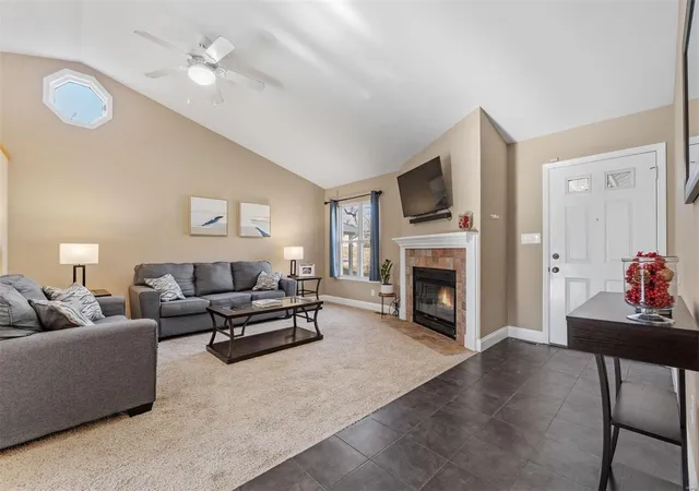 Photo 2 of Single Family Residence at 334 E Glendale Rd, Saint Louis, MO 63119 | MLS# MIS24075175 |  | Sold on 2025-01-29