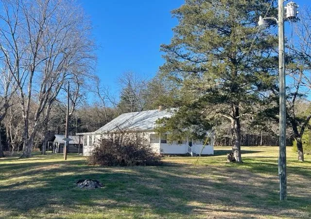 Photo 5 of Farm at 2252 Madison 451, Des Arc, MO 63636 | MLS# MIS24075194 |  | Sold on 2025-01-23