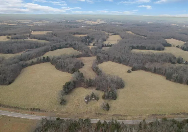 Photo 1 of House for sale at 0 318+/- Acres, Hwy E, New Haven, MO 63068 | MLS# MIS24075336 | Listing updated on 2025-07-01