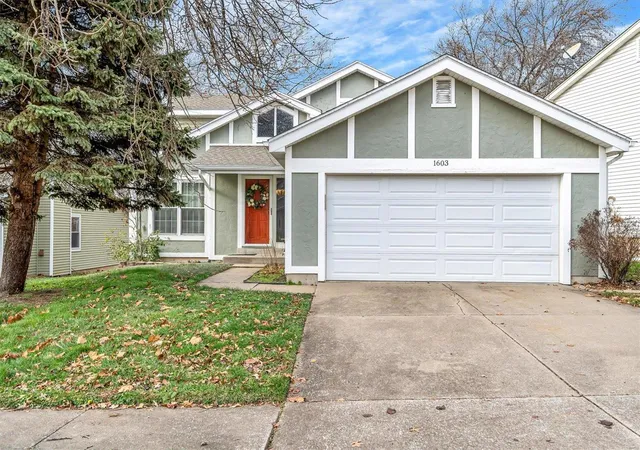 Single Family Residence at 1603 Meadowside Dr, Saint Louis, MO 63146 | MLS# MIS24075386 | | Sold on 2025-01-28