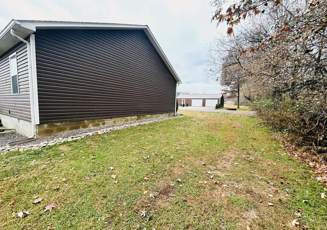 Photo 5 of Single Family Residence at 15107 Success Ln, Dexter, MO 63841 | MLS# MIS24075401 | | Sold on 2025-02-14