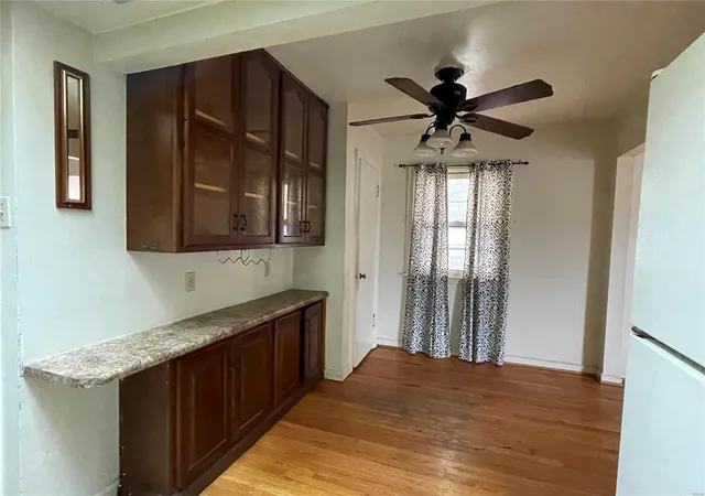 Photo 4 of Single Family Residence at 2837 Wismer Ave, Saint Louis, MO 63114 | MLS# MIS24075411 | | Sold on 2025-01-17