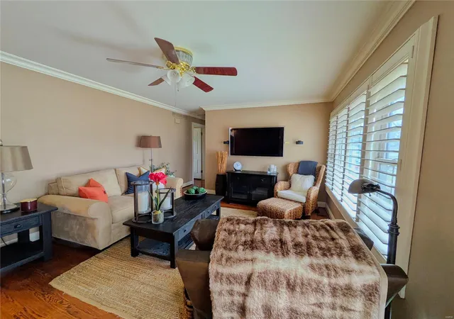 Photo 4 of Single Family Residence at 9742 Harold Dr, Saint Louis, MO 63134 | MLS# MIS24075426 |  | Sold on 2025-02-24