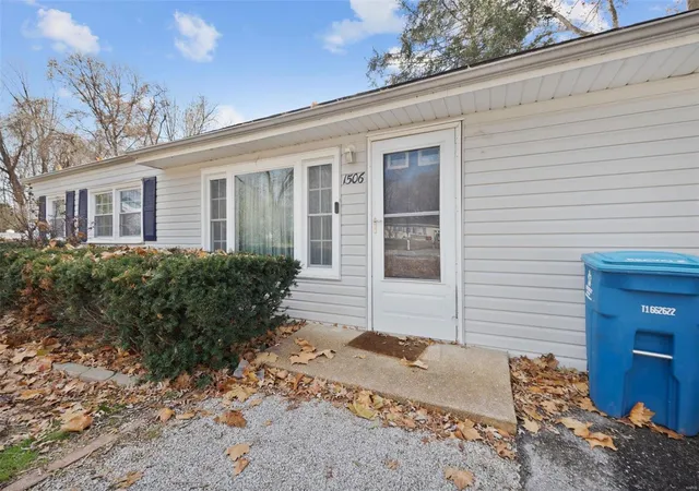Photo 1 of Single Family Residence at 1506 Sunnymead Ct, Saint Louis, MO 63138 | MLS# MIS24075591 |  | Sold on 2025-01-24