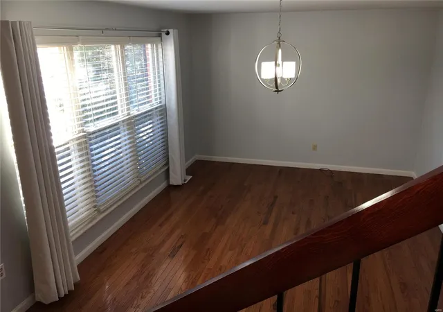 Photo 3 of Single Family Residence at 36 Michelle Ln, Saint Peters, MO 63376 | MLS# MIS24075763 | | Sold on 2025-02-21