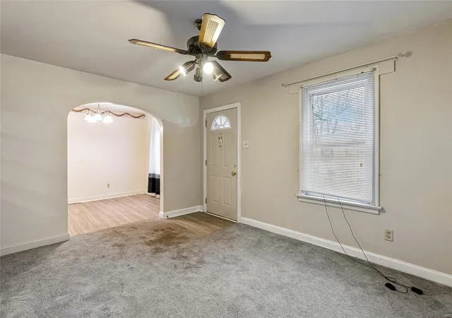 Photo 4 of Single Family Residence at 42 Jonell Ct, Saint Louis, MO 63114 | MLS# MIS24075809 | | Sold on 2025-01-17