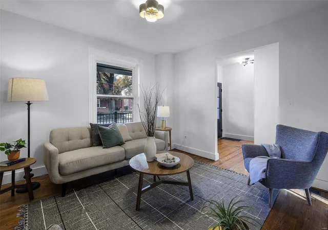 Photo 2 of Single Family Residence at 7415 Elm Ave, Saint Louis, MO 63143 | MLS# MIS24075842 | | Sold on 2025-01-27
