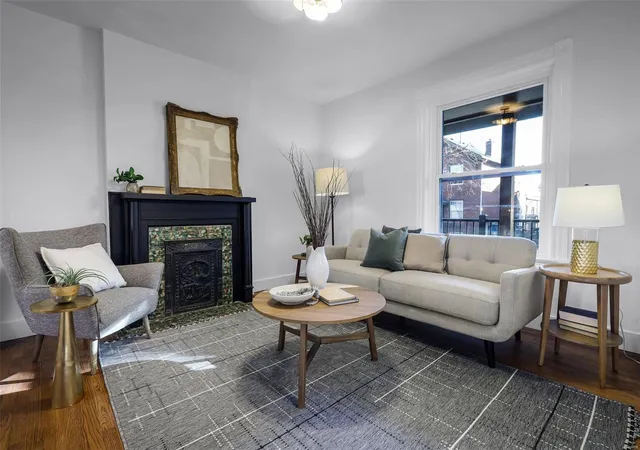 Photo 3 of Single Family Residence at 7415 Elm Ave, Saint Louis, MO 63143 | MLS# MIS24075842 | | Sold on 2025-01-27