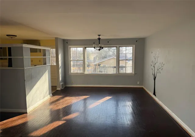 Photo 1 of Single Family Residence at 1140 Grenshaw Dr, Saint Louis, MO 63137 | MLS# MIS24075854 | | Sold on 2025-01-31