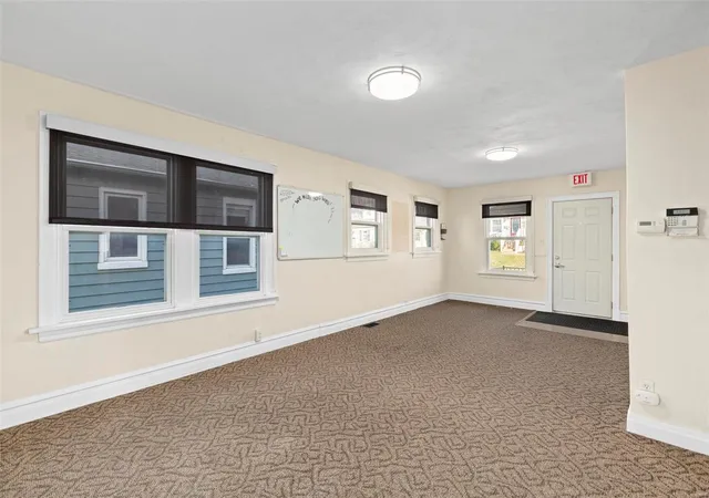 Photo 3 of Single Family Residence at 2555 Oakland Ave, Saint Louis, MO 63143 | MLS# MIS24076112 | | Sold on 2025-01-27