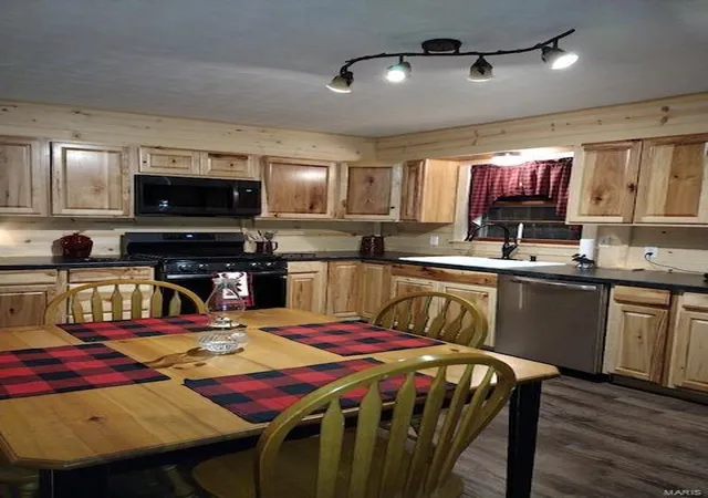 Photo 5 of Single Family Residence at 26146 State Hwy 51, Puxico, MO 63960 | MLS# MIS24076342 | | Sold on 2025-03-21