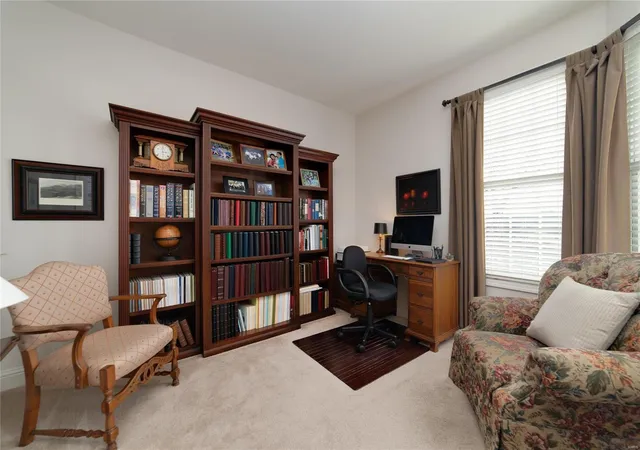 Photo 3 of Single Family Residence at 2180 Hawks Landing Dr #E, Lake Saint Louis, MO 63367 | MLS# MIS24076594 | | Sold on 2025-02-14