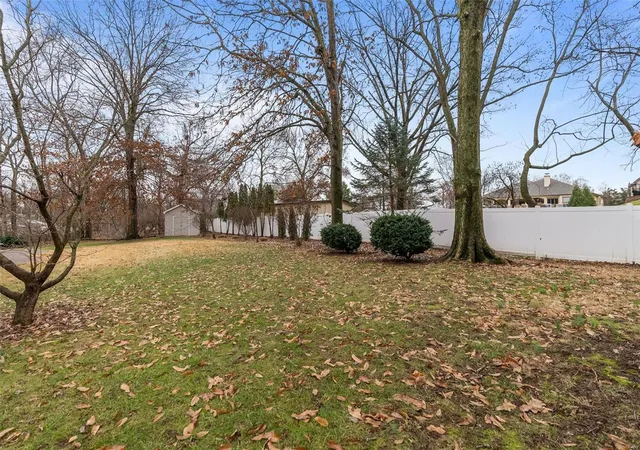 Photo 1 of Single Family Residence at 10775 Roxanna Dr, Saint Louis, MO 63128 | MLS# MIS24076809 |  | Sold on 2025-02-06