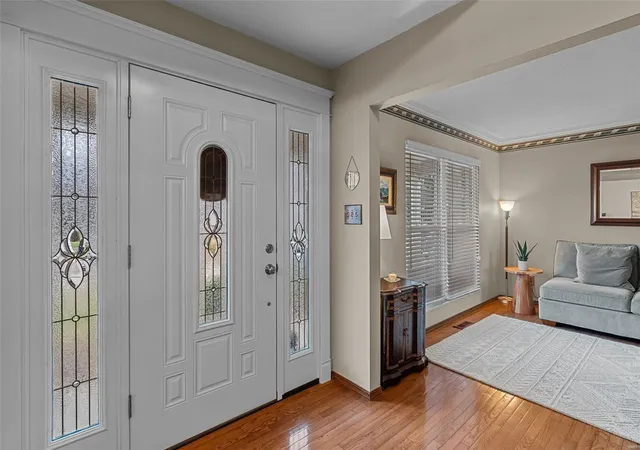 Photo 3 of Single Family Residence at 10775 Roxanna Dr, Saint Louis, MO 63128 | MLS# MIS24076809 |  | Sold on 2025-02-06