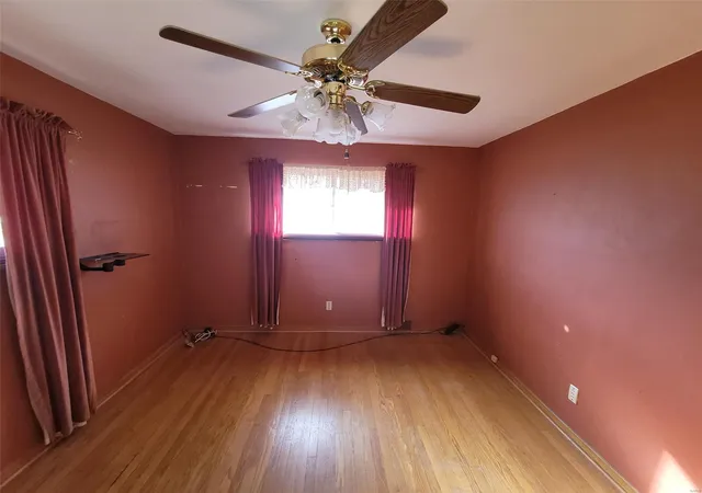 Photo 3 of Single Family Residence at 2937 Chevron Dr, Saint Louis, MO 63125 | MLS# MIS24076810 |  | Sold on 2025-02-14