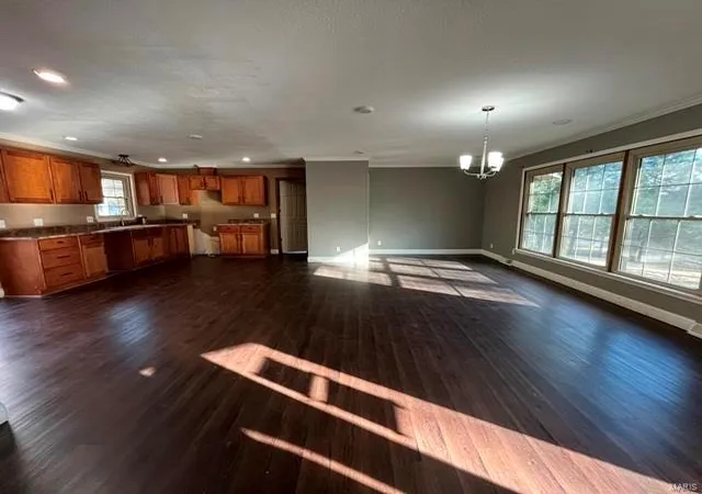 Photo 4 of Single Family Residence at 16929 Chalk Bluff Trl, Dexter, MO 63841 | MLS# MIS24076841 | | Sold on 2025-01-27